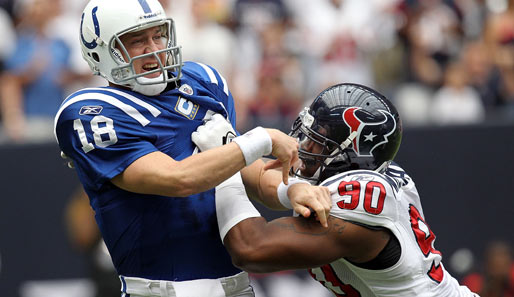 Houston Texans - Indianapolis Colts 34x:24 - Harter Tag für Peyton Manning. Seine Colts verpatzten den Saisonstart in Houston