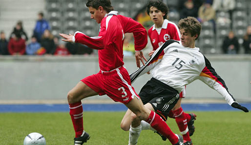 Zum ersten Mal im DFB-Dress - allerdings noch für die U 16. Von 2004 bis 2009 spielte Müller in den Junioren-Teams des DFB