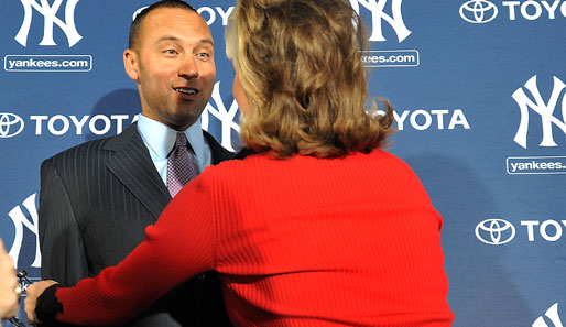 Auch ein Derek Jeter nimmt nicht jede. Der New-York-Yankees-Star springt nicht auf die Avancen von Jennifer Steinbrenner-Swindal, Schwester der Yankees-Besitzer, an