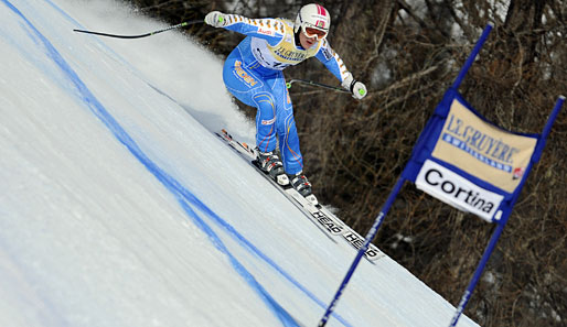 SuperG: Die Schwedin Anja Paerson bügelt in Mordstempo den Hang hinunter. Und sichert sich Rang zwei beim Ski alpin Weltcup in Italien