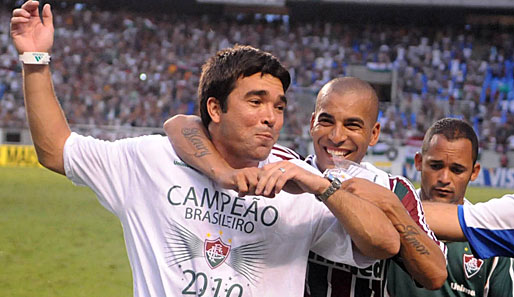 Deco. Champions-League-Sieger 2004 mit Porto und 2006 mit Barcelona. Wurde bei Chelsea nie glücklich. Seit August 2010 in der Heimat bei Fluminense