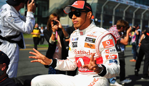 Lewis Hamilton hatte vor dem Rennen sogar noch Zeit, alleine für Bilder zu posieren. Der Engländer erwischte einen guten Tag in Melbourne