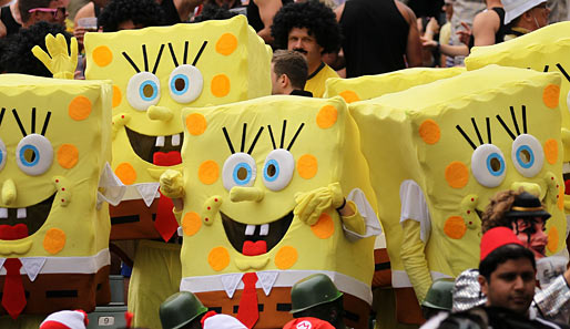 Unterstützung durch SpongeBob: In So Kon Po (Hong Kong) feuern kreative Fans die Teams des IRB Sevens an