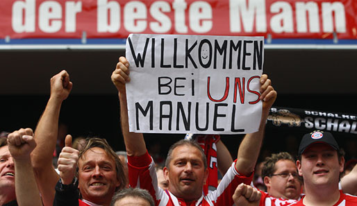 Bayern - Schalke 4:1: Alle Augen waren auf Manuel Neuer gerichtet. Wie wird er empfangen? Zuspruch hier...