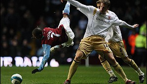 In 49 Premier League-Spielen trug Huth das Trikot vom FC Middlesbrough, stieg aber 2009 mit Boro ab