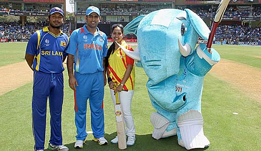 WM-Finale im Cricket in Mumbai. Sri Lanka fordert Gastgeber Indien. Ein formschönes Maskottchen darf dabei natürlich nicht fehlen