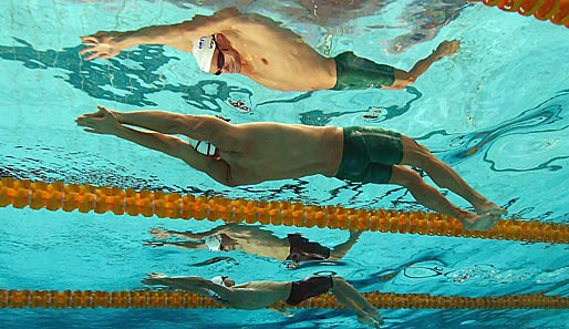Nein, kein Synchronschwimmen. Sam Beinke und Daniel Arnamnart bei Australiens Meisterschaft über 50 Meter Rücken
