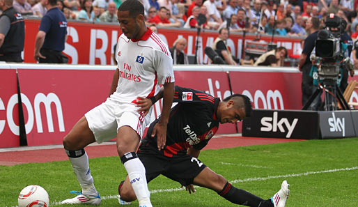 Die Leverkusener um Arturo Vidal (r.) spielten über weiter Strecken reichlich uninspiriert