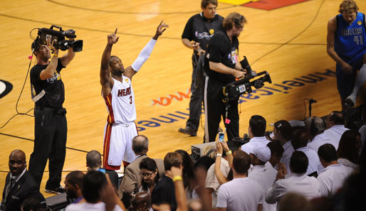 In der Halle heizte dann Dwyane Wade den Heat-Fans ein