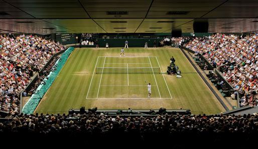 Ein traumhafter Anblick: Die prall gefüllten Zuschauerränge um den heiligen Rasen von Wimbledon