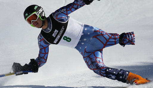 Bei den Winterspielen in Cristchurch, Neuseeland zeigt US-Amerikaner Patrick Parnell, wie man trotz körperlicher Beinträchtigung beim Super G erstklassige Leistungen bringt