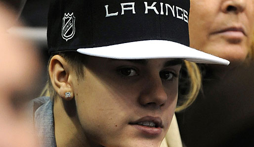 A propos Biber: Erst verlieren die L.A. Kings zu Hause gegen die New Jersey Devils, dann outet sich auch noch Justin Bieber als Kings-Fan, ein schwarzer Tag