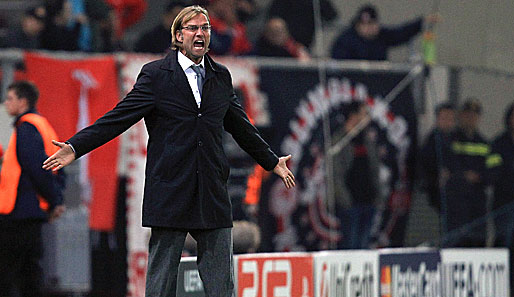Entsprechend sauer war BVB-Trainer Jürgen Klopp. Sein Team steht nun mit einem Punkt auf dem letzten Platz in Gruppe F