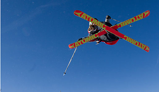 Byron Wells kann in der Halfpipe beim Freeskiing-Weltcup in Copper Mountain keinem ein X für ein U vormachen