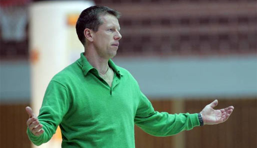 Neben Stix verantwortlich für den Nachwuchs: Jugend-Cheftrainer Berthold Bisselik (früher Cheftrainer in Würzburg und Rhöndorf)