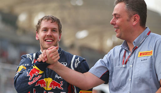 Vettel wusste, bei wem er sich für seinen Sieg zu bedanken hatte. Sein Auto kam am besten mit den wieder einmal tückischen Pirelli-Reifen zurecht