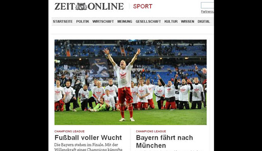 Den jubelnden Schweinsteiger betitelt "Zeit Online" mit "Fußball voller Wucht"