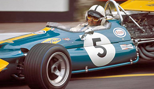 1970: Jack Brabham hat den Sieg schon vor Augen, verbremst sich dann aber in der allerletzten Kurve
