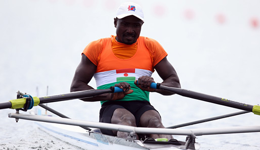 Der Held von Tag 2: Hamadou Djibo Issaka kam zwei Minuten nach dem ersten ins Ziel - er rudert erst seit drei Monaten