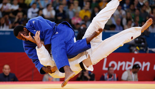 Luftkampf im Judo. Bruce Lee wäre stolz