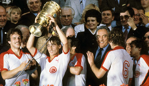 Der größte Erfolg: 1980 gewann die Fortuna zum zweiten Mal den Pokal. Von der Meisterschaft 1933 existiert in unseren Archiven leider kein Bild