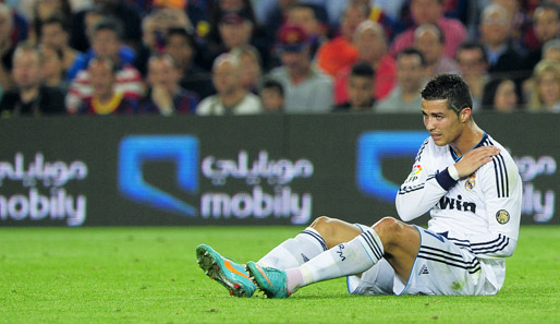 Verletze sich an der Schulter: Ronaldo stürzte bei einem Fallrückzieher unglücklich