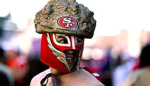 Dieser Fan aus San Francisco vertraute dagegen lieber einer Wrestling-Maske