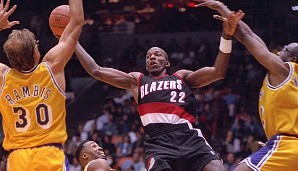 Die meisten Punkte in der Verlängerung gehen auf das Konto von Clyde Drexler. 13 Punkte schenkte "The Glide" den Lakers 1992 ein