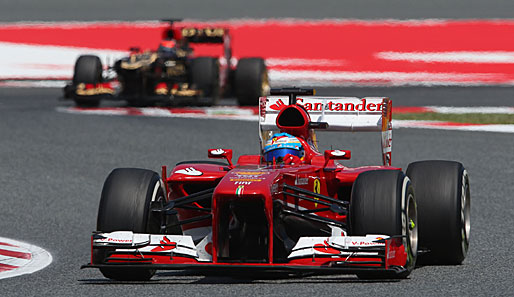 Nachdem Räikkönen Alonso zwischenzeitlich bedrohlich nah kam, gewann der Spanier am Ende doch souverän.