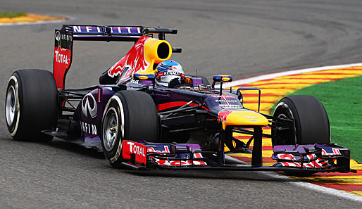 Nach seinem Überholmanöver sahen Vettels Widersacher nur noch seine Rücklichter. Der Champ raste auf und davon