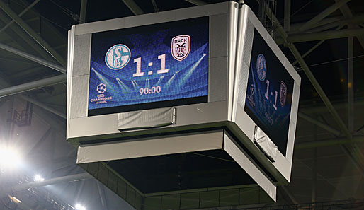 Das hatten sie sich sicherlich anders vorgestellt: Nach dem Unentschieden steht Schalke im Rückspiel mit dem Rücken zur Wand