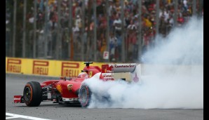 Auch Felipe Massa beendete sein letzten Rennen für Ferrari mit ein paar Burnouts