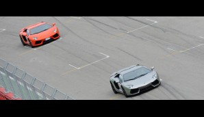 Der Lamborghini Aventador bringt es auf eine Höchstgeschwindigkeit von 350 Stundenkilometern