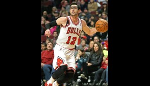 Kirk Hinrich (Point Guard, 7,8 Punkte, 4,5 Assists)