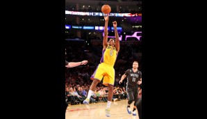 Nick Young (Guard/Forward, 17 Punkte, 2,7 Rebounds)