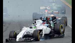Hinten räumte Kamui Kobayashi bei seinem Comeback Felipe Massa ab, der erstmals im Williams startete