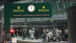 Die Uhr lief und lief - und Rosberg kam bei seinem ersten Stopp einfach nicht mehr vom Fleck