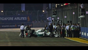 Schock für Mercedes! Rosberg konnte aufgrund von Lenkradproblemen nicht auf die Einführungsrunde - und startete aus der Box
