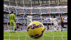 Der Ball zappelt im Netz, die Vorlage kam von Debütant Suarez