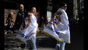 Die Fans in der spanischen Hauptstadt haben sich für das Spiel der Spiele ordentlich eingekleidet