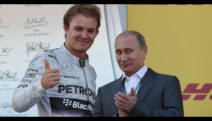 Putin ist nicht gerade aus dem Häuschen. Applaus für Rosbergs zweiten Platz gibt's dennoch