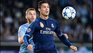 30.09.2015: Ronaldo erzielt gegen Malmö das 500. Tor seiner Karriere. Doch es sollte nicht der einzige Rekord sein, den er in diesem Spiel bricht...