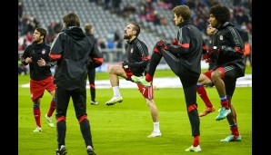 BAYERN MÜNCHEN - ZSKA MOSKAU 3:0: Und hoch das Bein, Monsieur Ribery! Gerade bei den eisigen Temperaturen in der Allianz Arena