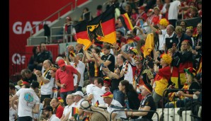 Und auch die zahlreichen deutschen Fans in der Halle trieben die DHB-Jungs voran