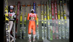 Große Auswahl: Wenn da mal keiner die falschen Skier greift...