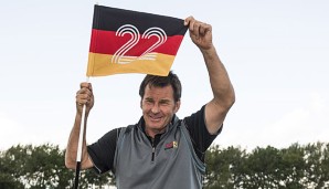 Im Zuge der Bewerbung zum Ryder Cup 2022 heißt es für Nick Faldo: Flagge zeigen