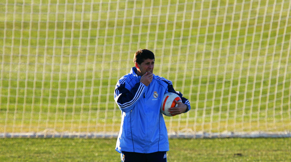 Juan Ramon Lopez Caro (Dezember 2005 bis Juni 2006): Als Trainer der Castilla übernahm Juan Ramon Lopez Caro das Ruder, musste sich aber schon im Sommer verabschieden