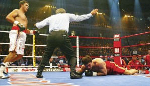 Doch auch beim ehemaligen Weltmeister lief nicht alles nach Plan. Im Jahr 2003 kassierte Klitschko gegen Corrie Sanders eine bittere Niederlage. Ein Rematch gab es nie