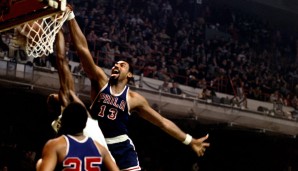 WILT CHAMBERLAIN: 31 Triple-Doubles (Philadelphia 76ers, 1967-68)