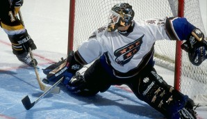 Von 1989 bis 2009 stand Uwe Kölzig 764-mal in der NHL im Tor, bis auf acht Partien für Tampa Bay Lightning am Karriereende immer für Washington - mit den Caps ging es 1998 auch ins Finale